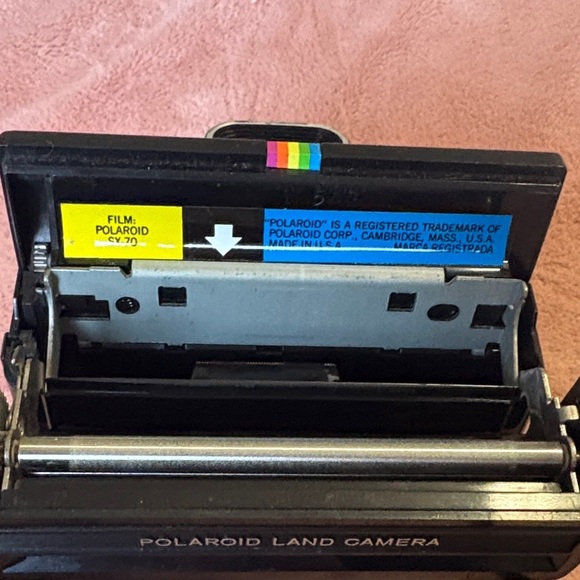 Polaroid Time-Zero OneStep Camera - Black with Rainbow Stripe - Picture 6 of 6